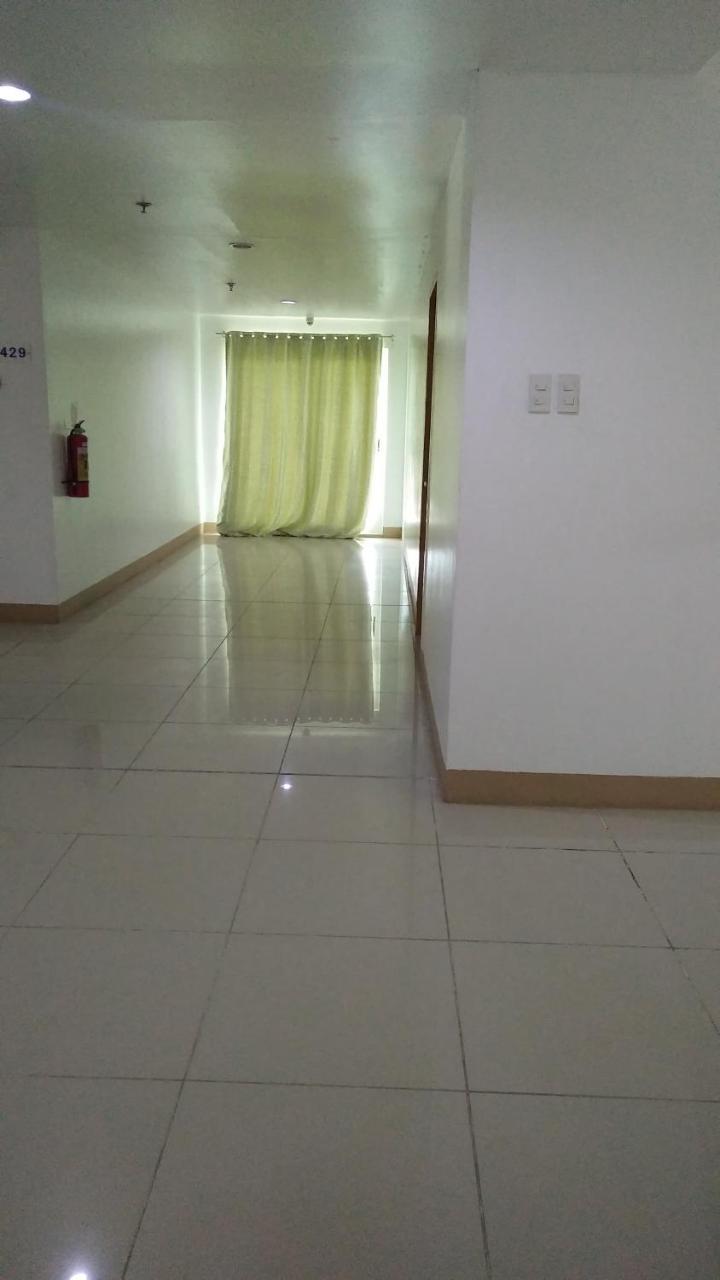 Meaco Royal Hotel - Batangas City Zewnętrze zdjęcie